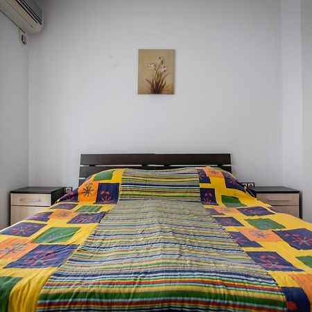 Cozy One-Bedroom Apartment In Night Breeze Бургас Екстериор снимка